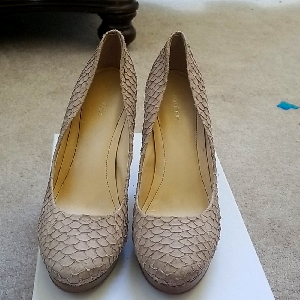 Taupe Heels